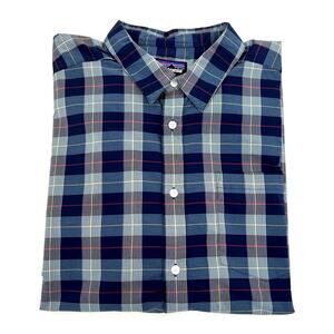 Patagonia performance men’s plaid button front shirt